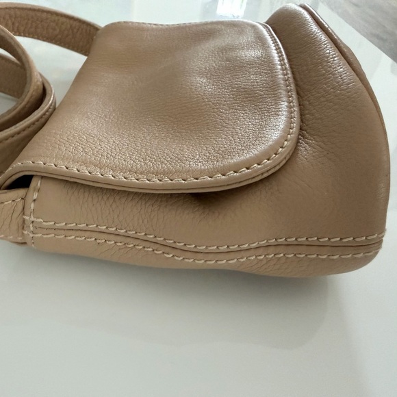 Coach Mini Crossbody Bag Tan Pebbled Leather Small Flap Purse Like New - Picture 8 of 11